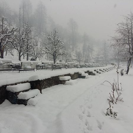 Himalayan Riverside Resort, Manali Exterior foto